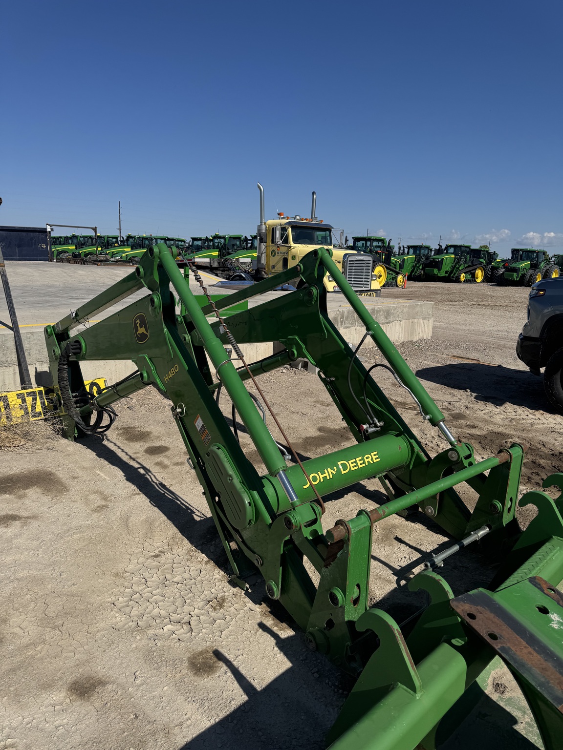 2011 John Deere H480 Image 9