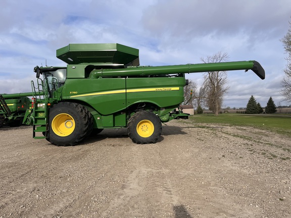 2024 John Deere S780 - Photo6