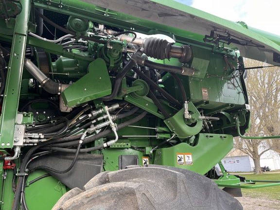2024 John Deere S780 - Photo23