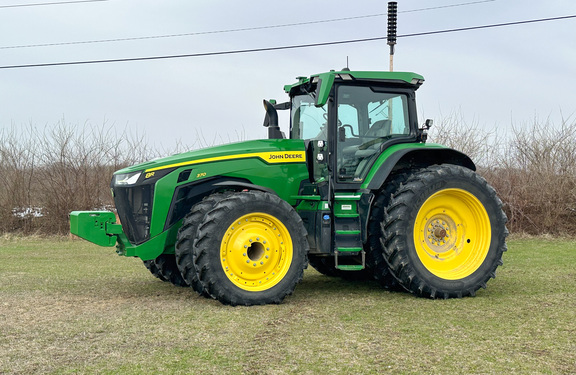 2023 John-Deere 8R 370