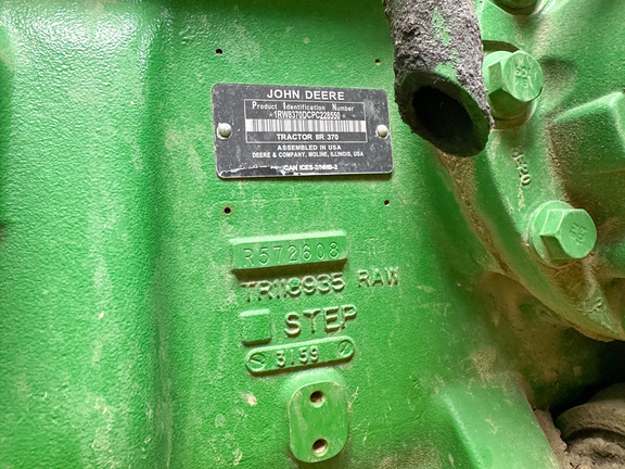 2023 John-Deere 8R 370