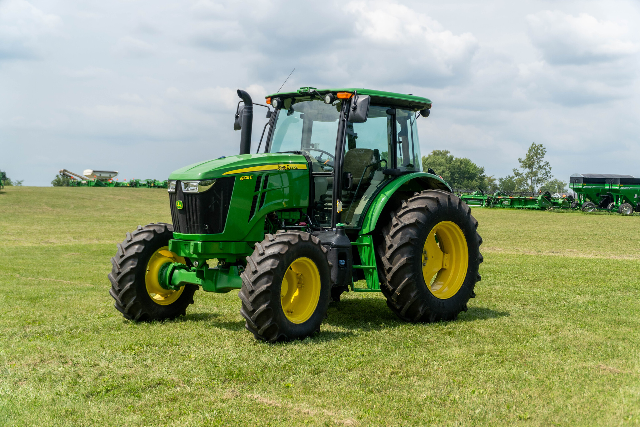 Used 2024 John Deere 6105E Cab Utility Tractors at Koenig Equipment in Anna, OH - PhotoXL0
