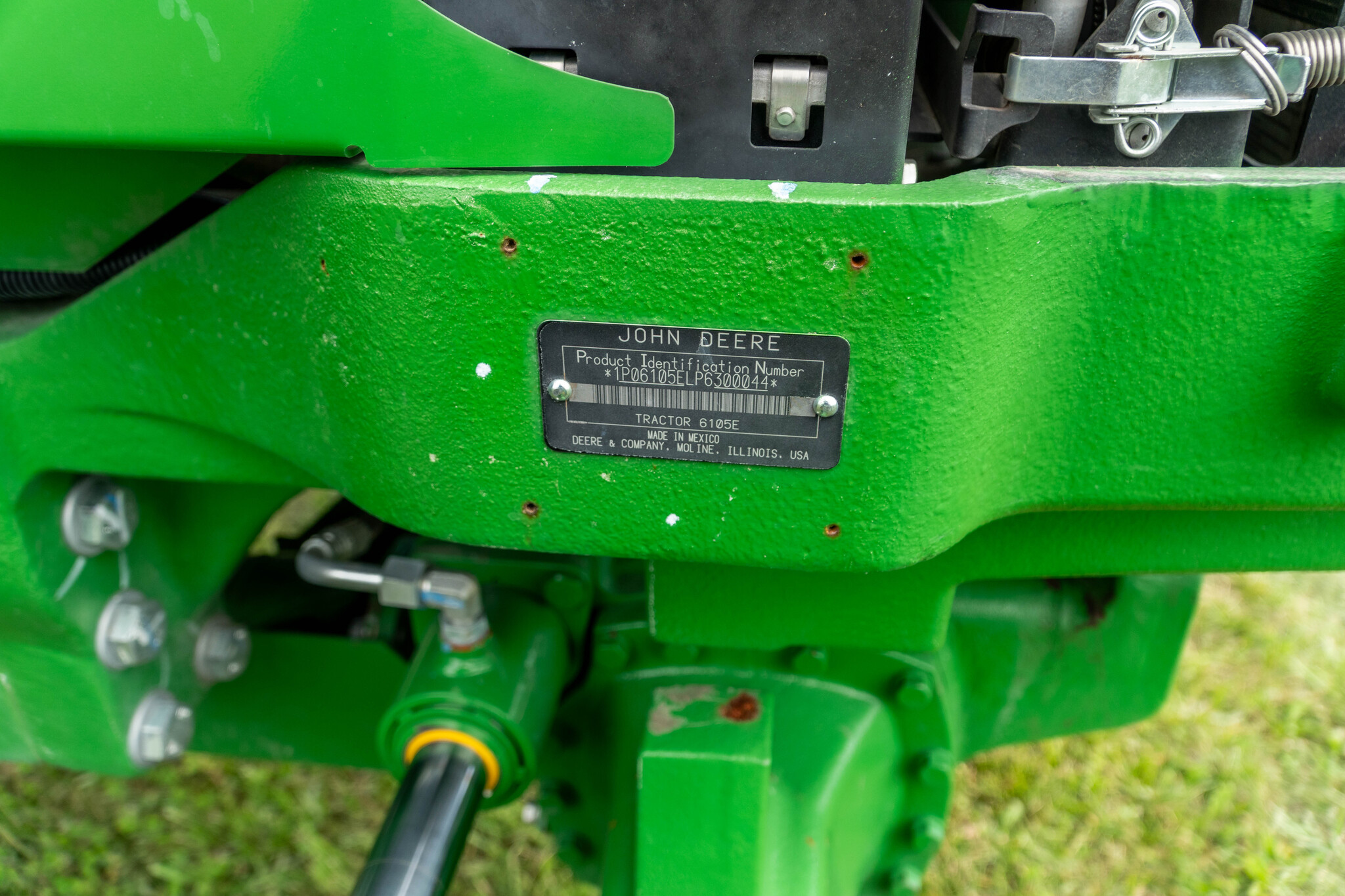 Used 2024 John Deere 6105E Cab Utility Tractors at Koenig Equipment in Anna, OH - PhotoXL34