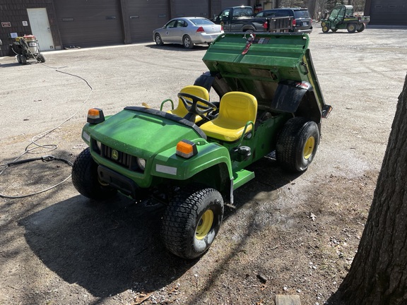Photo of 2011 John Deere TS 4X2