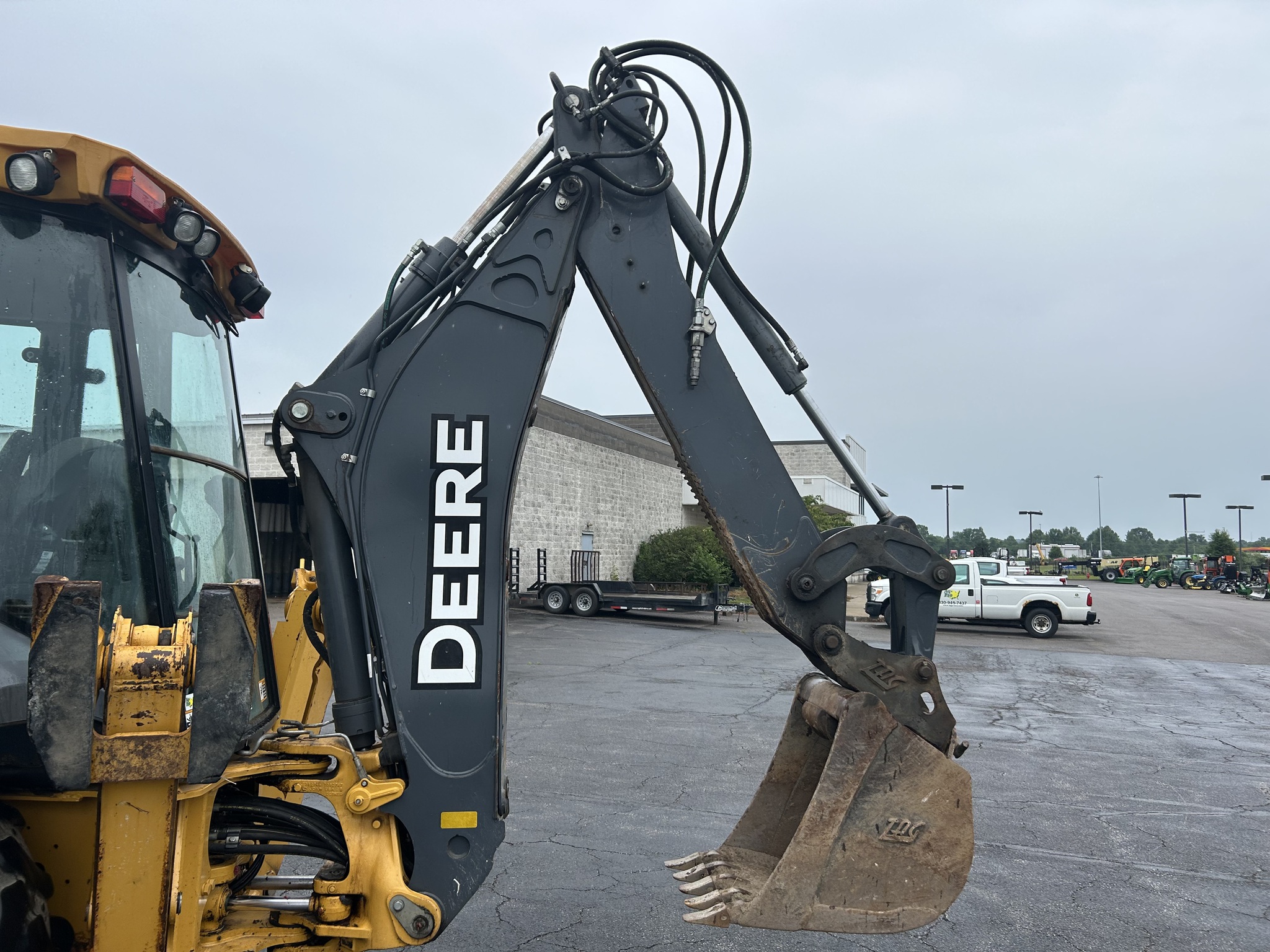 2017 John Deere 310L Image 11
