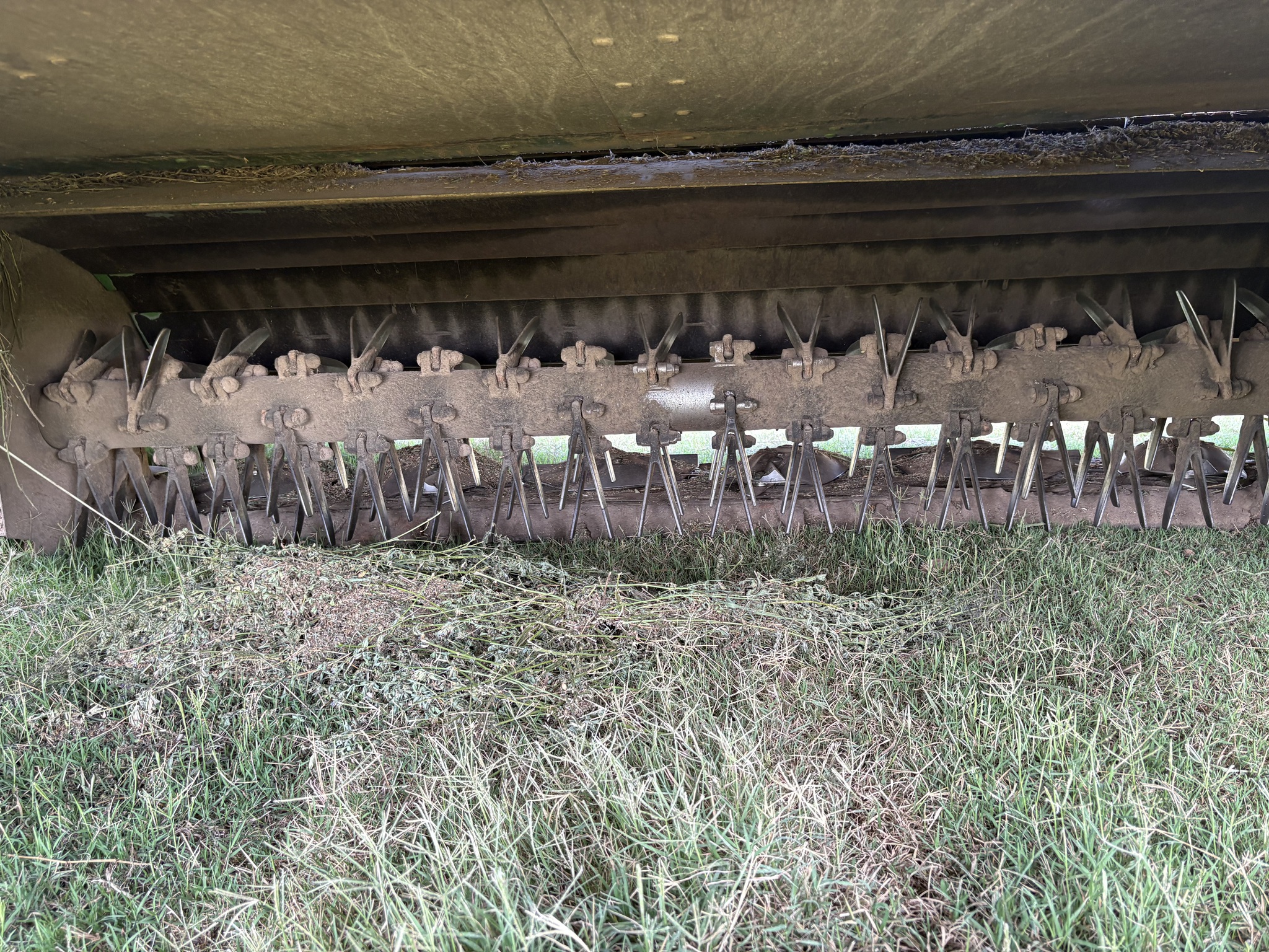 2014 John Deere W235 Image 15