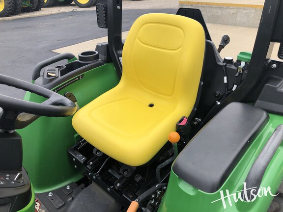 Photo of 2024 John Deere 3025E