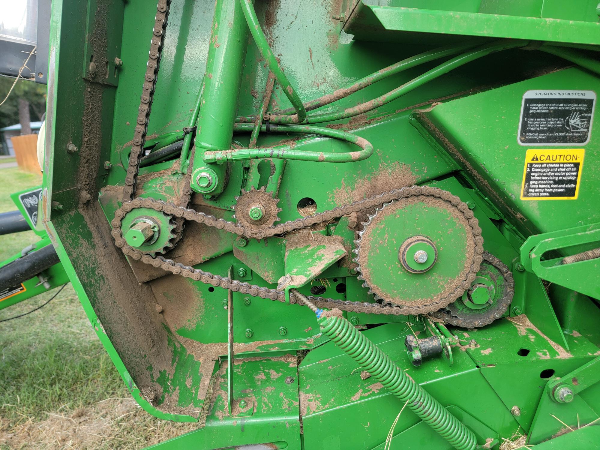 2004 John Deere 467 Image 7