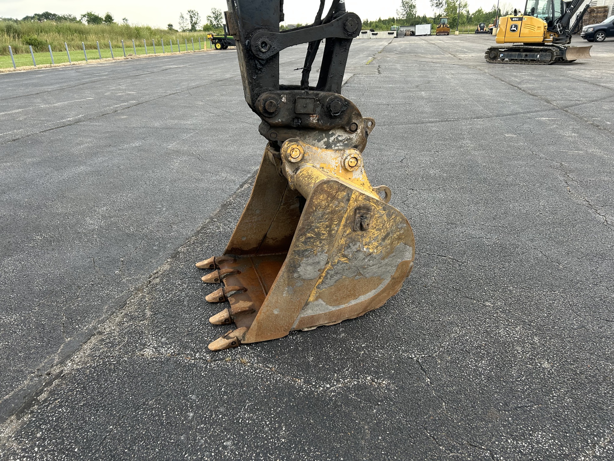 2023 John Deere 85G Image 5
