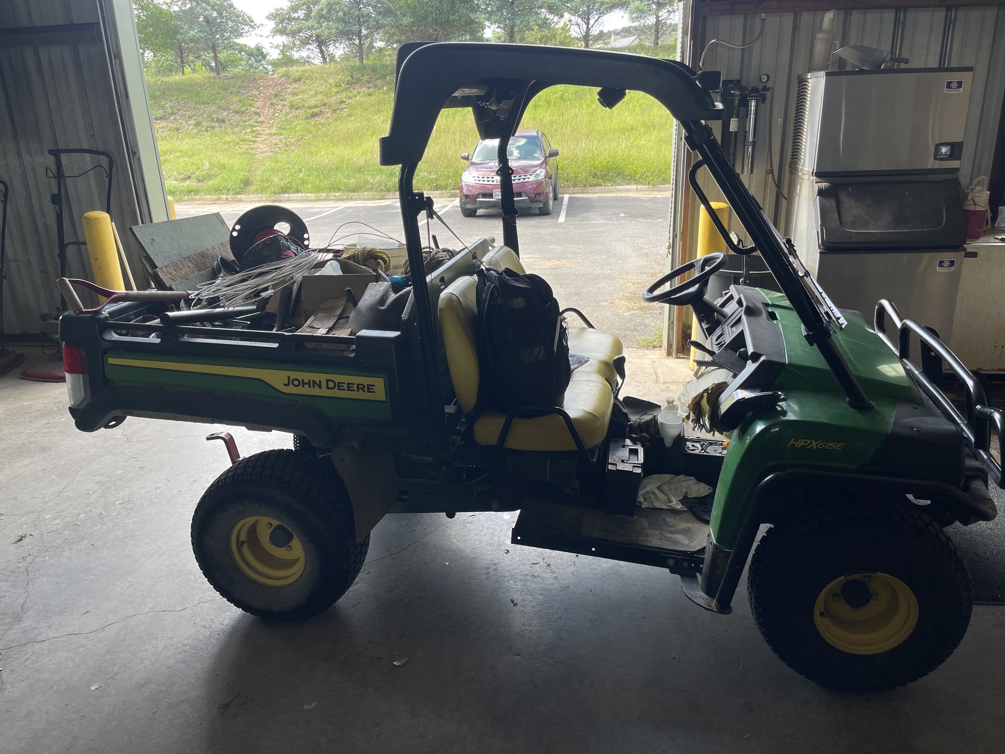 2021 John Deere HPX615E Image 6