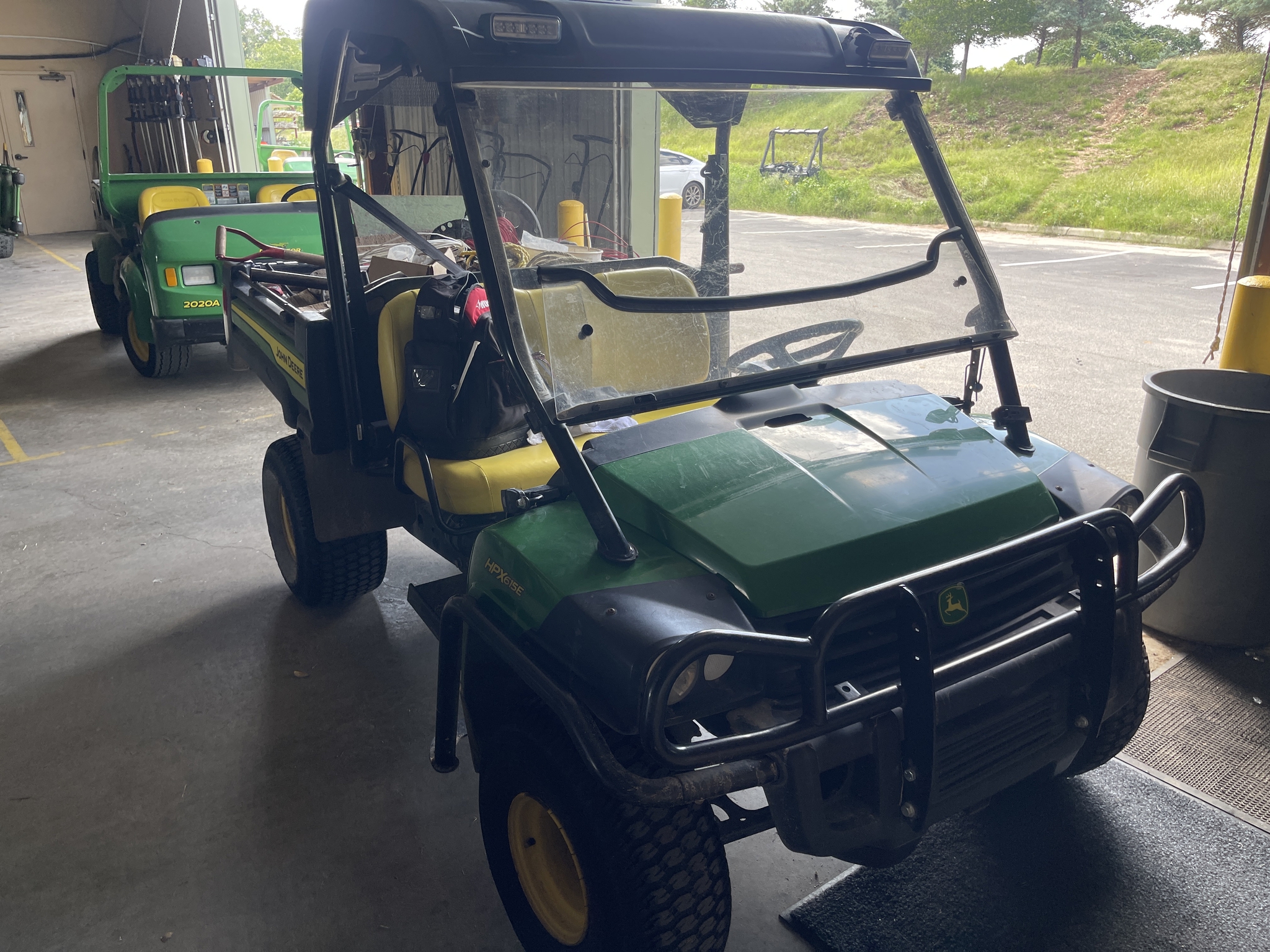 2021 John Deere HPX615E Image 5