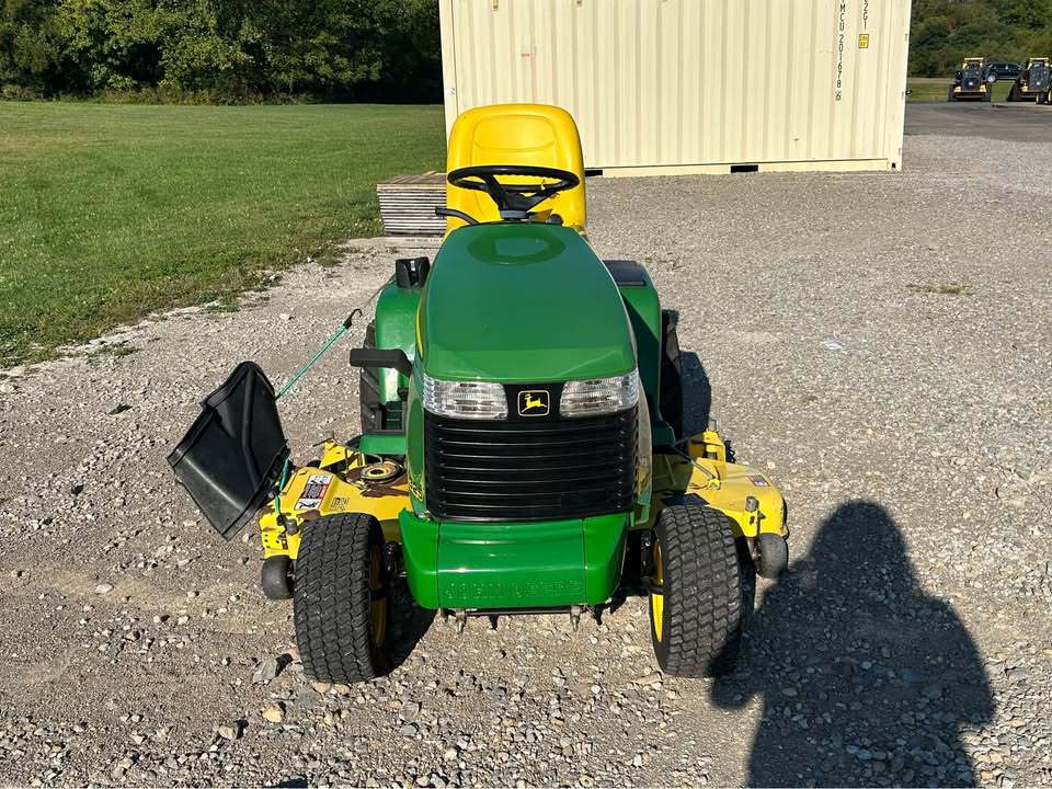 1999 John Deere 325 Image 2