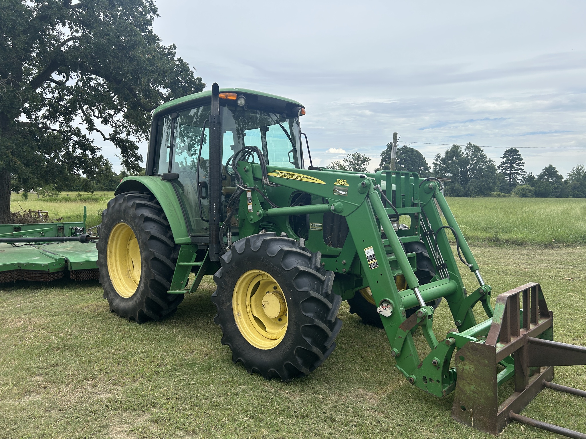 2008 John Deere 6430 Image 6
