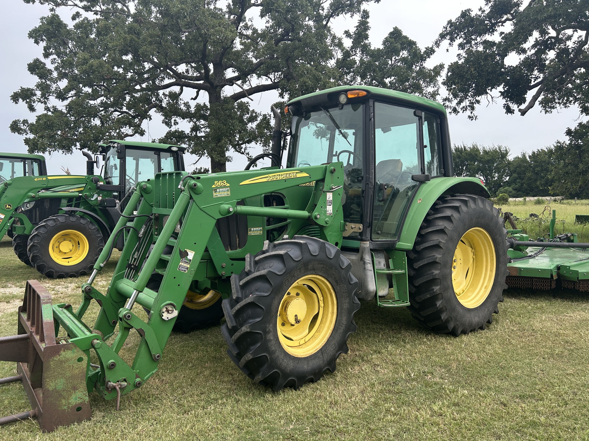 2008 John Deere 6430 Image 3