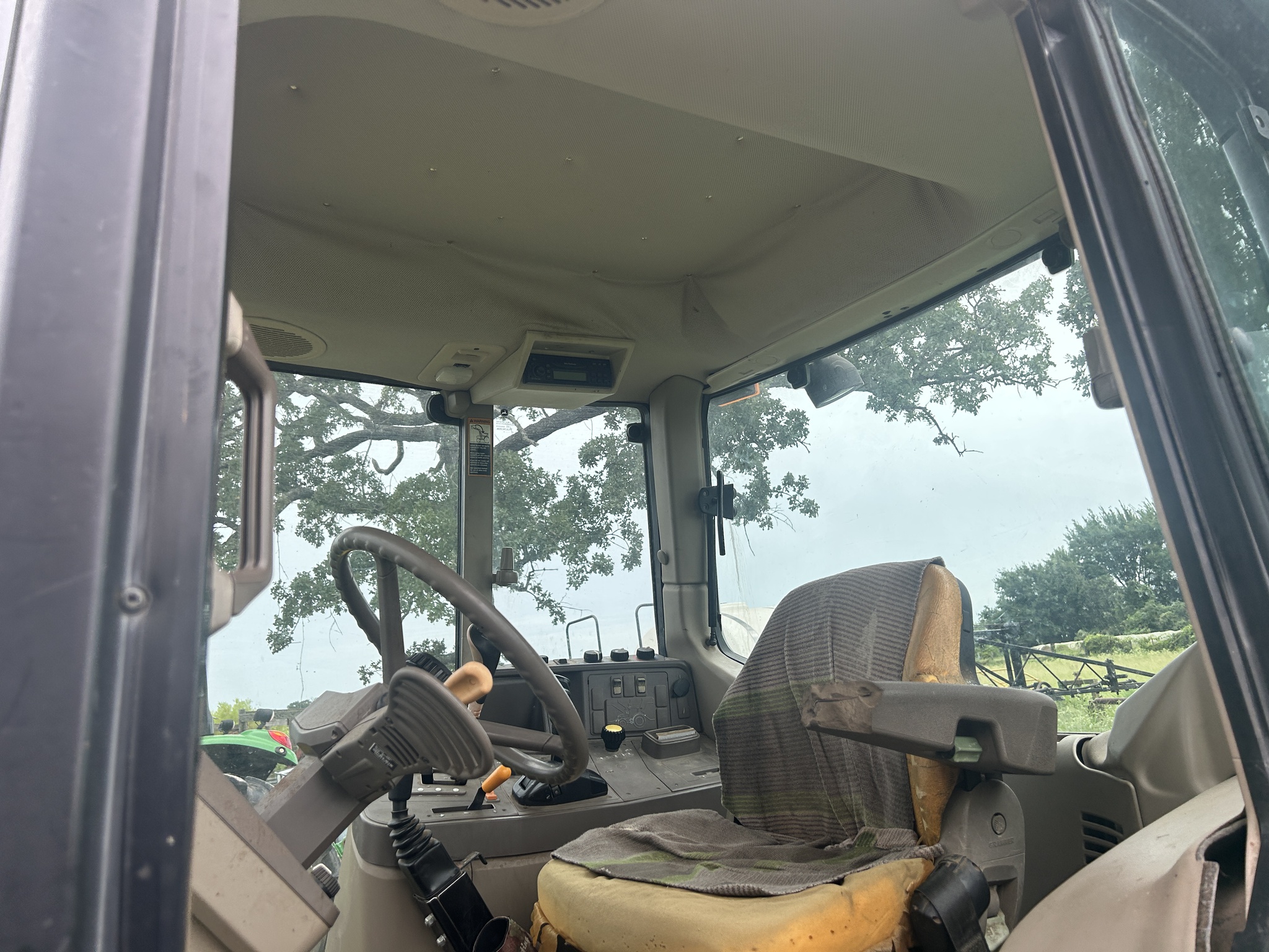 2008 John Deere 6430 Image 12