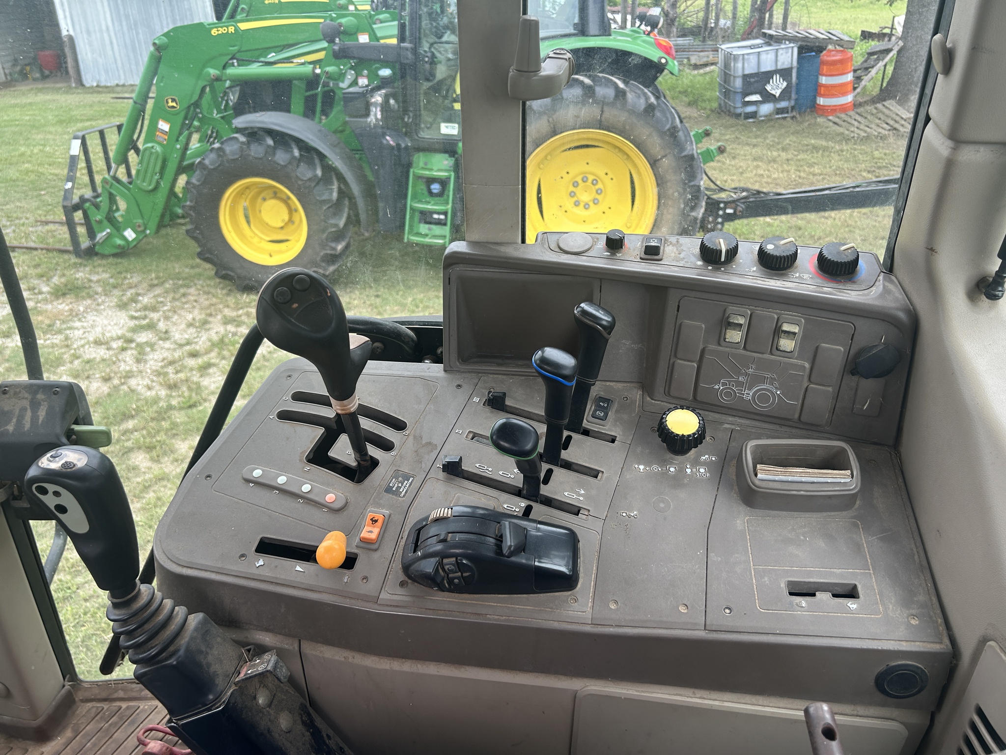 2008 John Deere 6430 Image 13