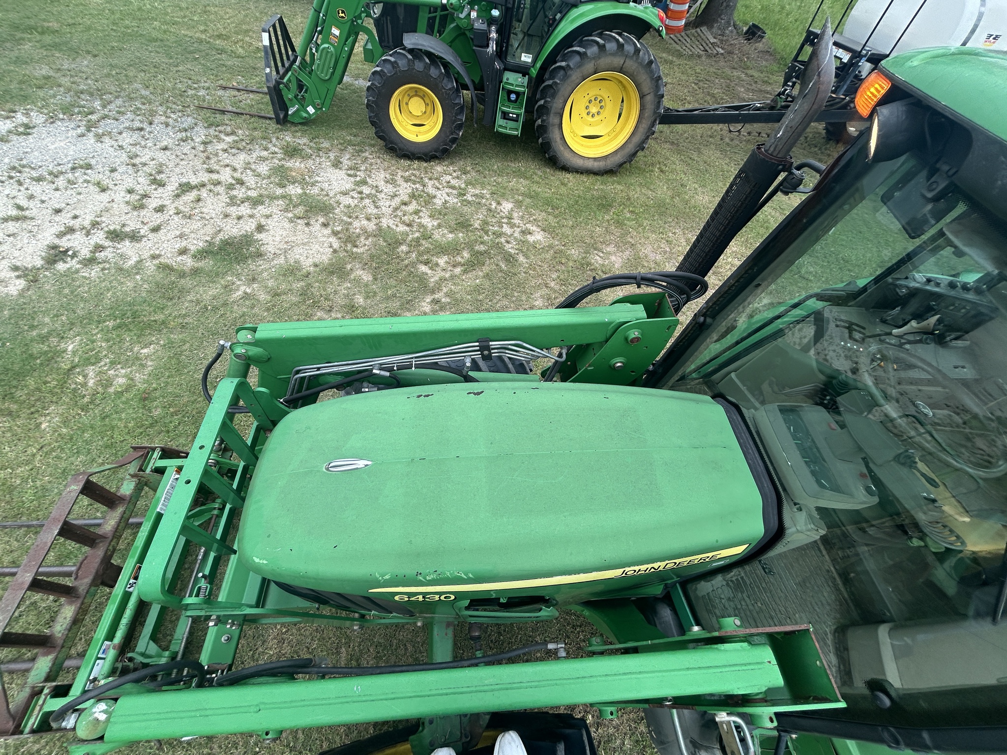 2008 John Deere 6430 Image 16