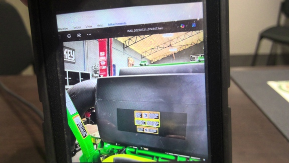 John Deere MATERIAL COLLECTION