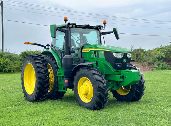 2023 John-Deere 6R 155