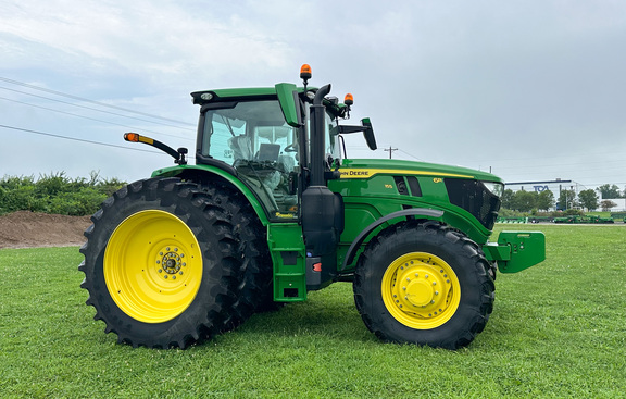2023 John-Deere 6R 155