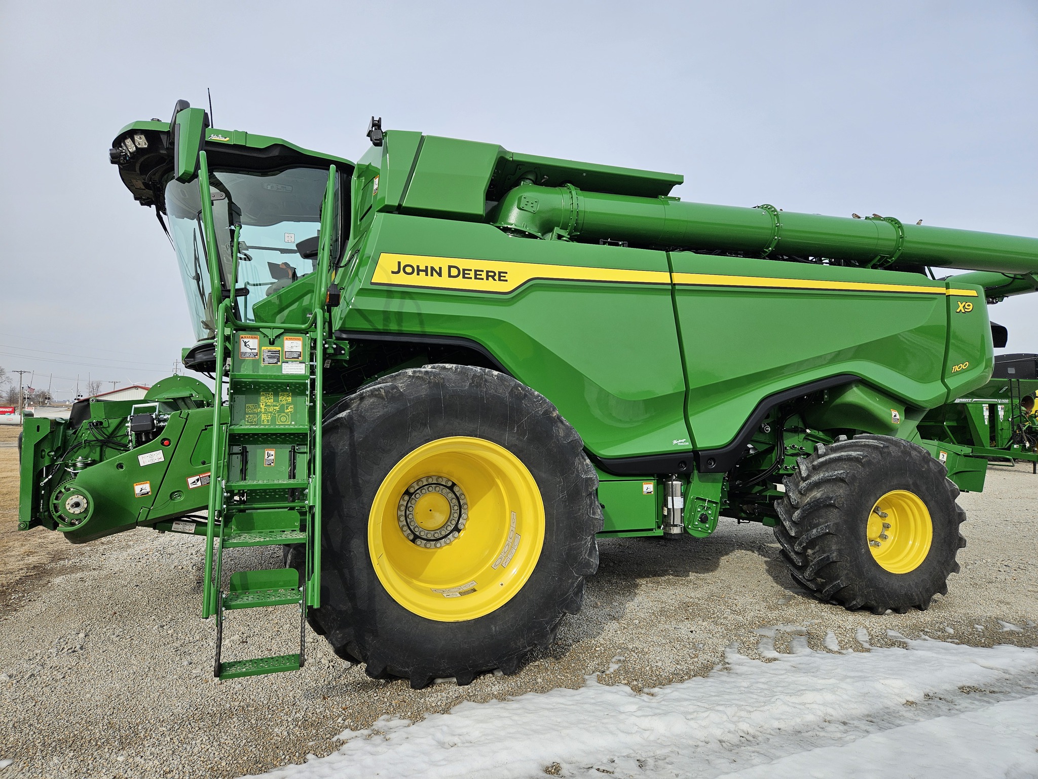  2024 John Deere X9 1100 at Heritage Tractor in Lexington, IL