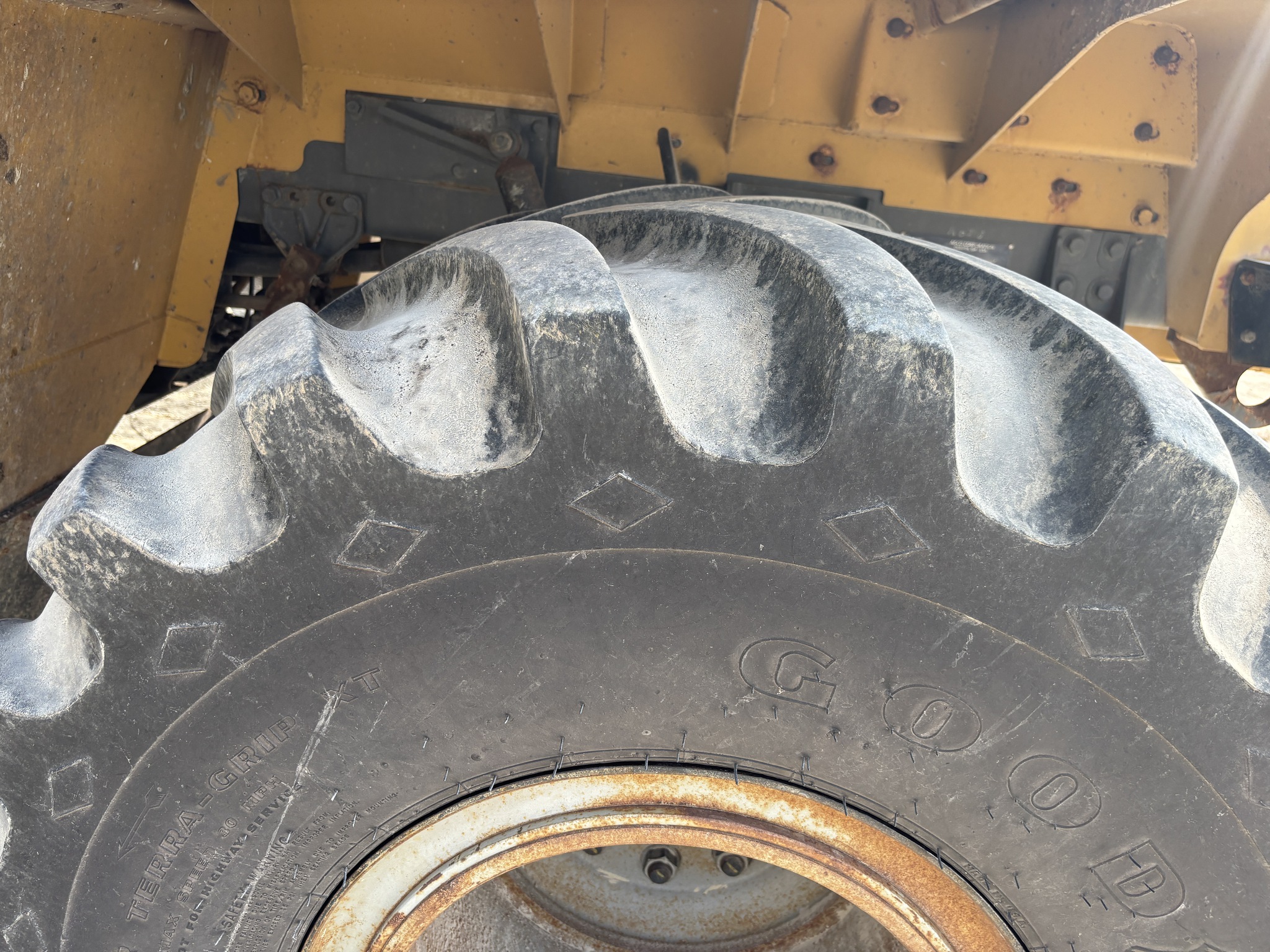 2019 Agco 8400 Image 17