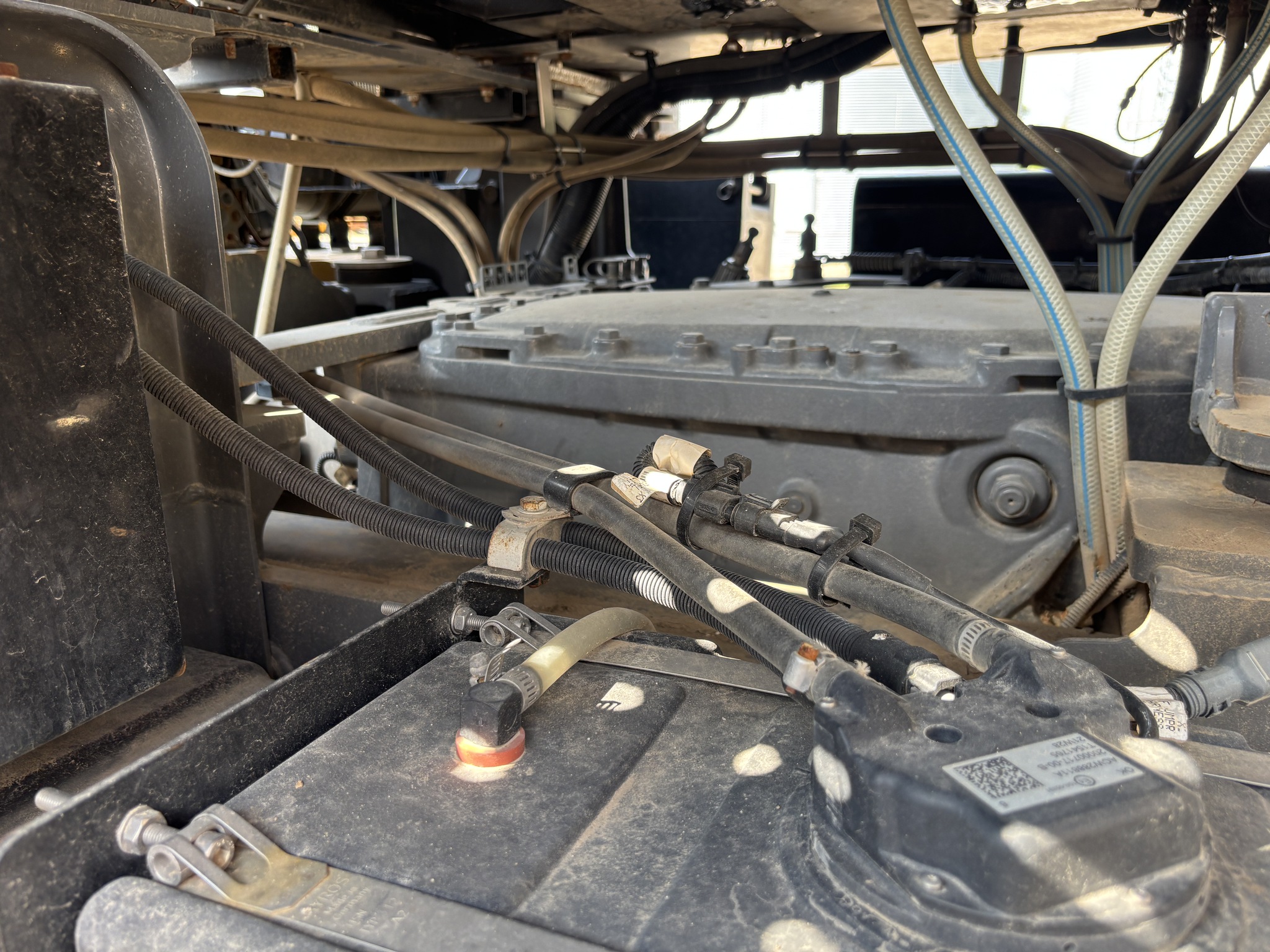 2019 Agco 8400 Image 10