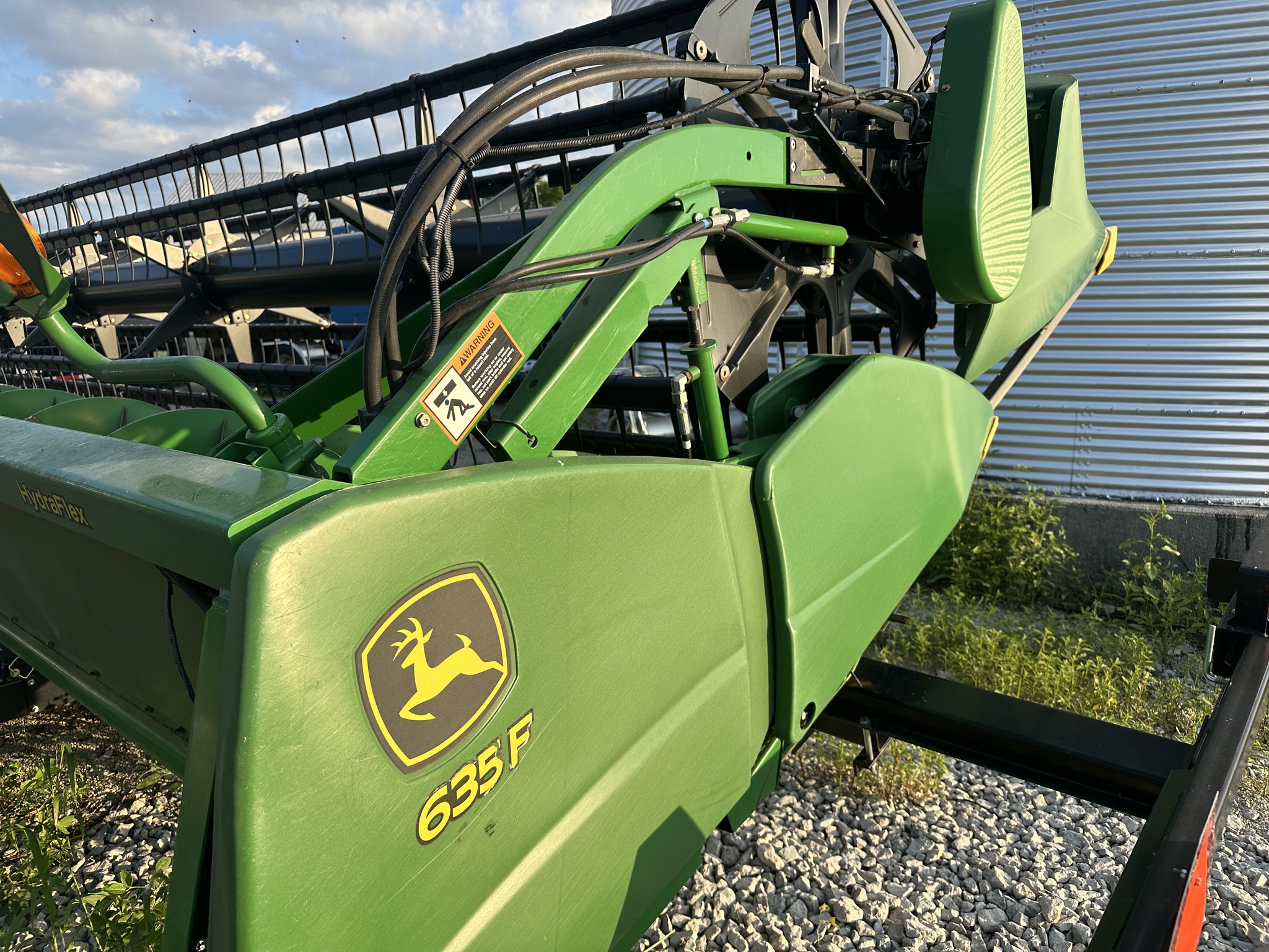 2008 John Deere 635F Image 6