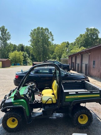 Photo of 2019 John Deere HPX 815E