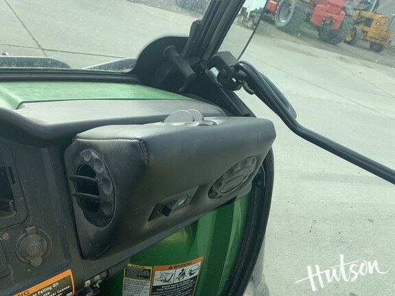 Photo of 2019 John Deere HPX 815E