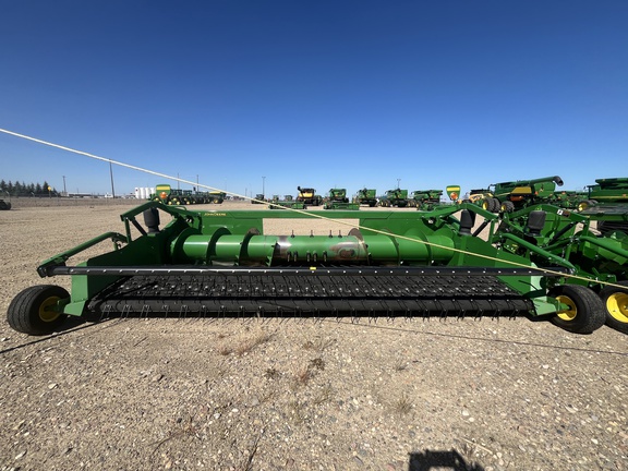 Used 2020 John Deere 615P Combine Platforms at Horizon Ag & Turf in Lloydminster, AB - Photo2