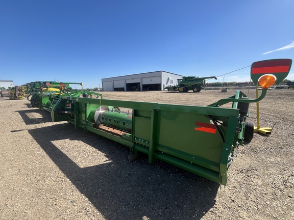 Used 2020 John Deere 615P Combine Platforms at Horizon Ag & Turf in Lloydminster, AB - Photo8