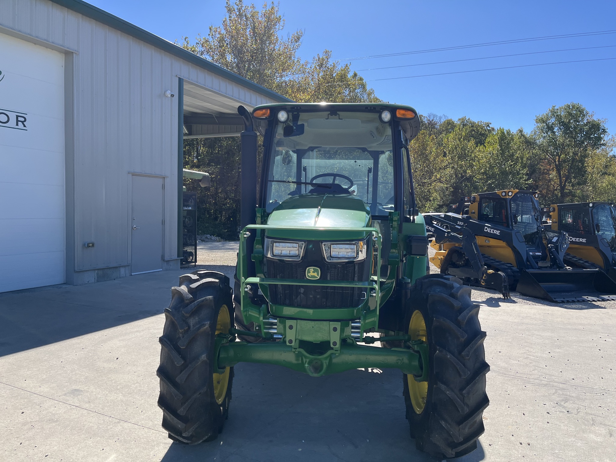  2024 John Deere 5075E at Heritage Tractor in Jefferson City, MO