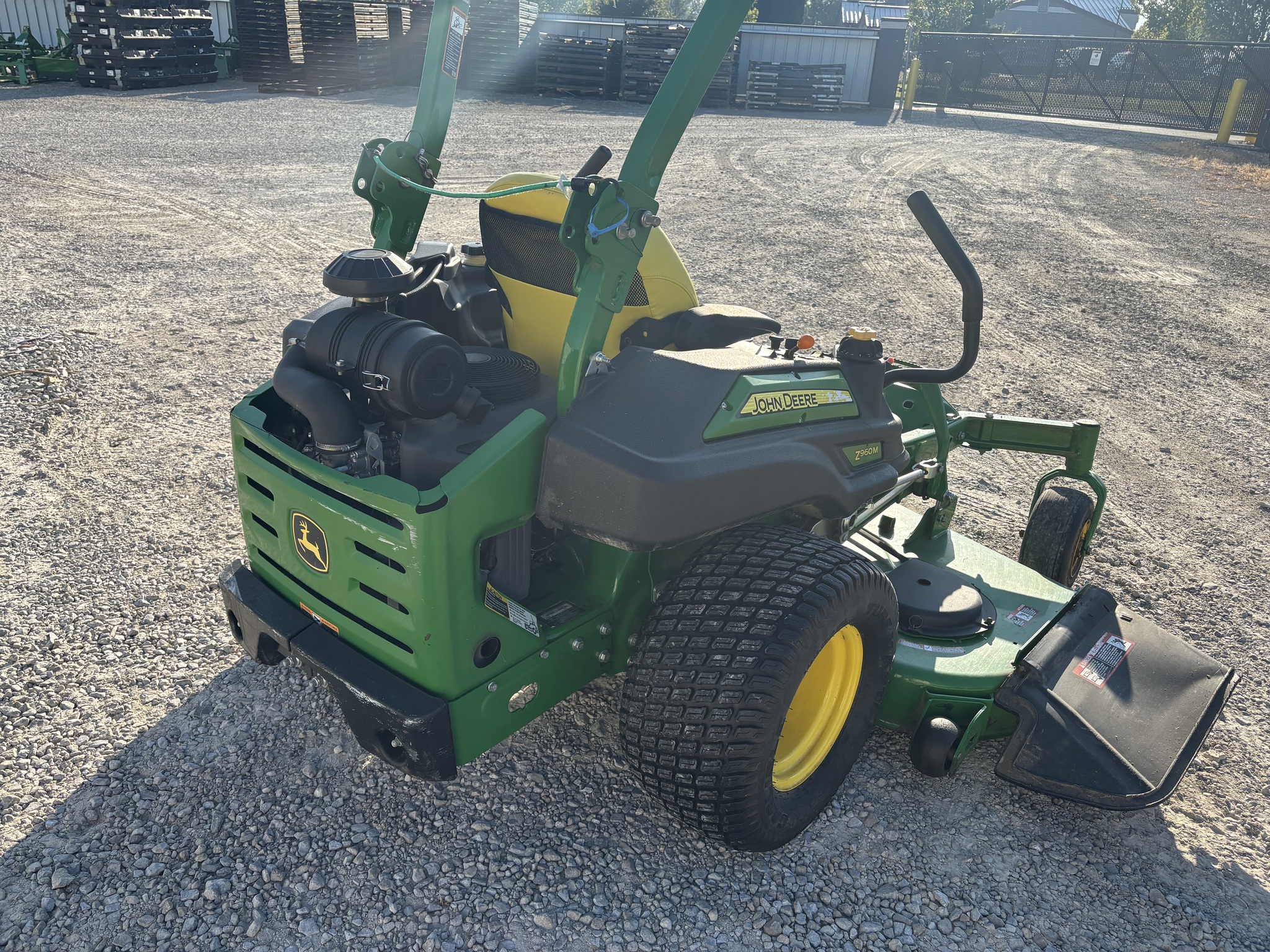 Used 2016 John Deere Z960M Zero Turn Mowers at Koenig Equipment in Franklin, IN - PhotoXL7