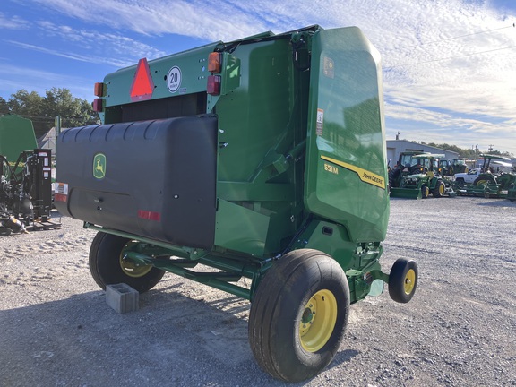 2025 John Deere 551M