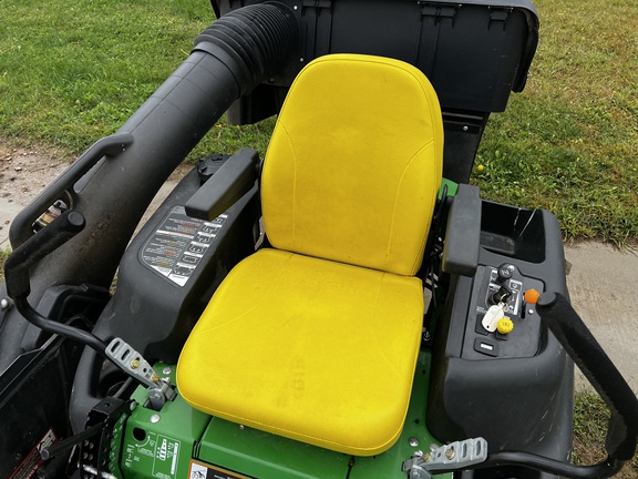 2014 John Deere Z645 - Photo17