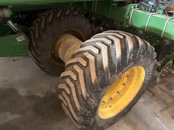Photo of 2020 John Deere DB83