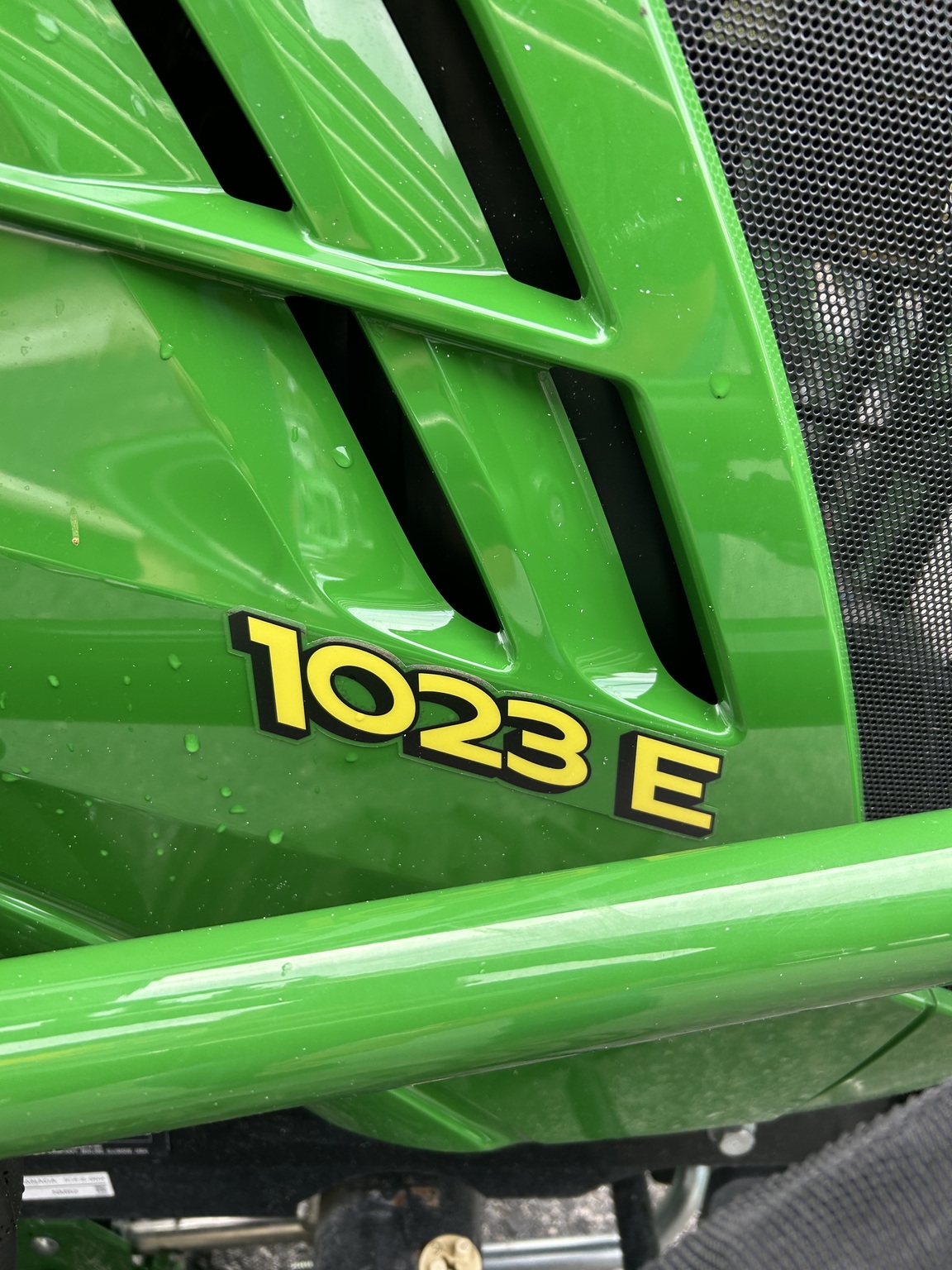 2024 John Deere 1023E Image 5