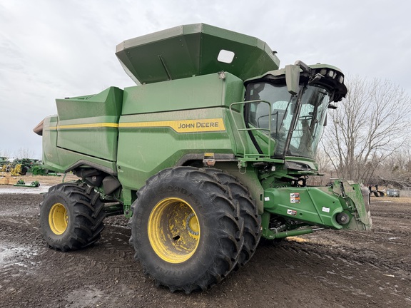 2025 John Deere S7 800 - Photo1