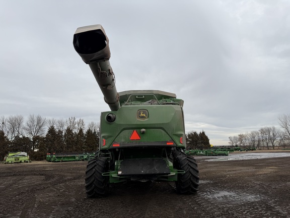 2025 John Deere S7 800 - Photo4