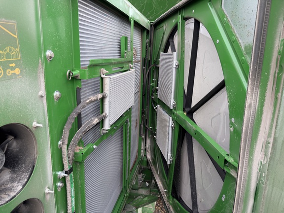 2025 John Deere S7 800 - Photo31