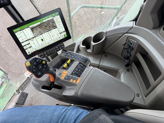 2025 John Deere S7 800 - Photo41