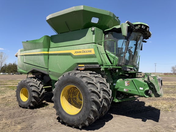 2025 John Deere S7 800 - Photo1