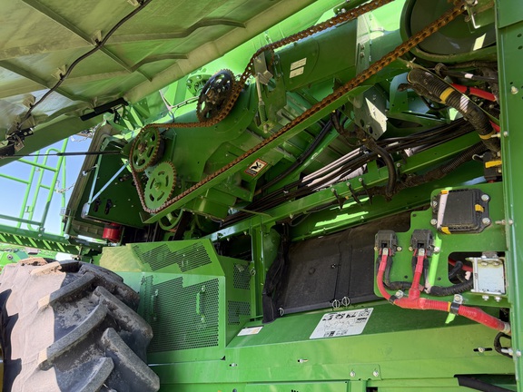 2025 John Deere S7 800 - Photo16