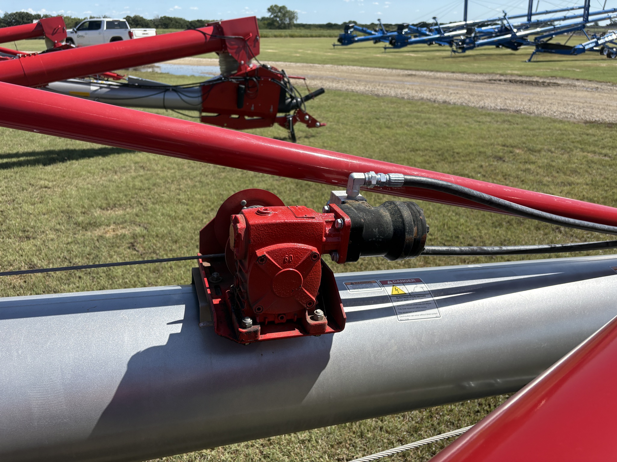 2022 Hutchinson Mayrath HX1384 Image 9