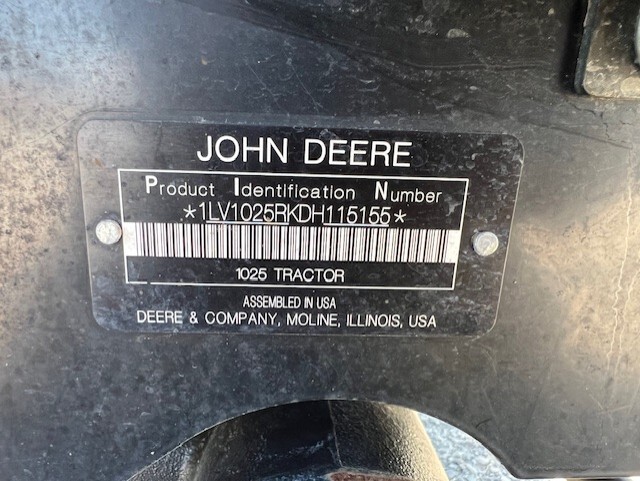 2013 John Deere 1025R Image 19