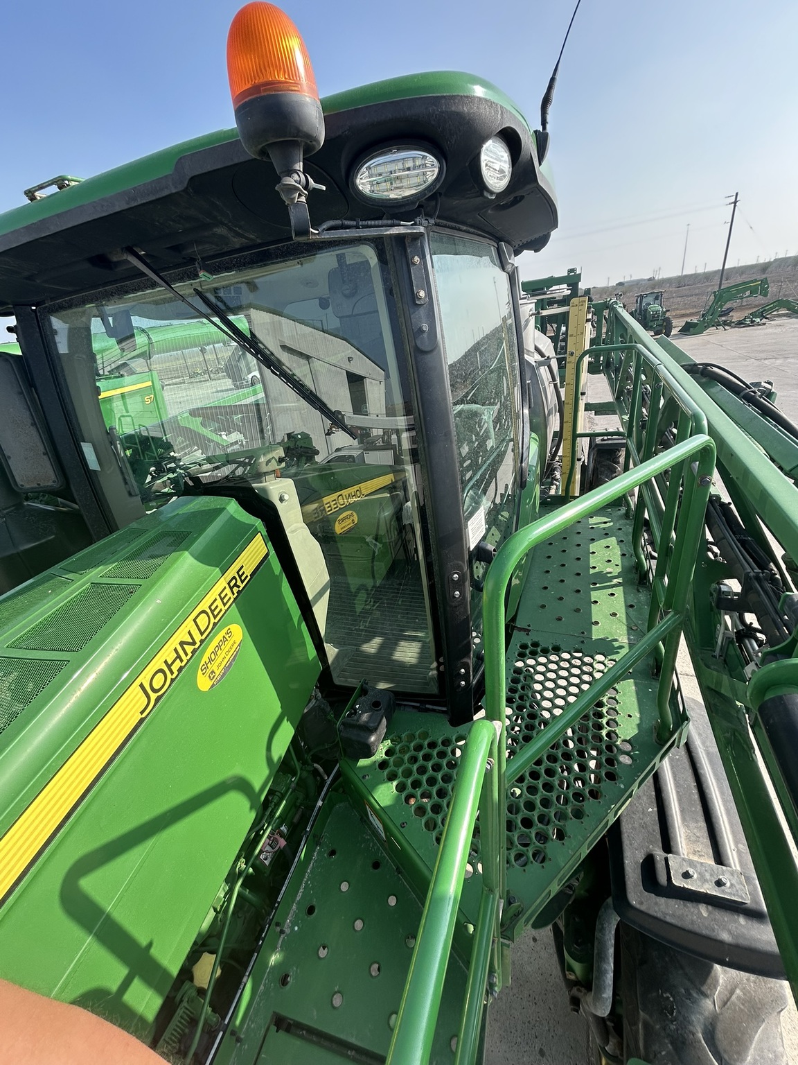 2021 John Deere R4038 Image 10