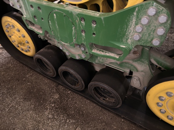 Photo of 2023 John Deere 8RX 410