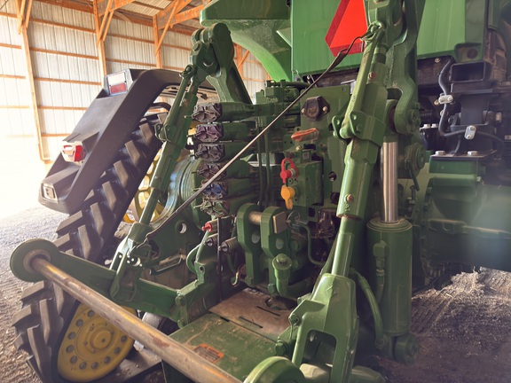 Photo of 2023 John Deere 8RX 410