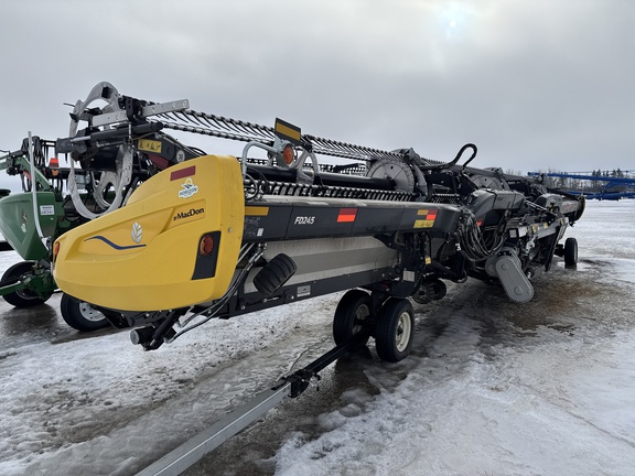 Used 2023 MacDon FD245 Combine Platforms at Horizon Ag & Turf in Lloydminster, AB - Photo2